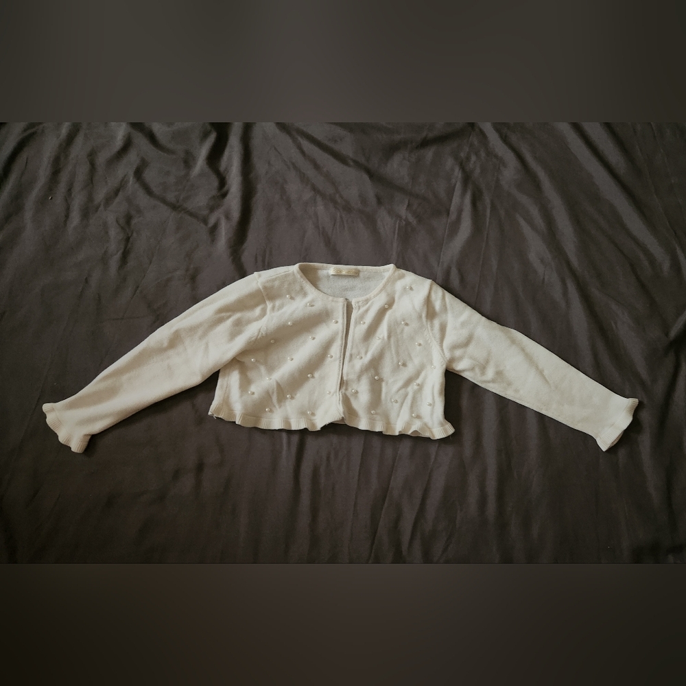 Toddler Shrug